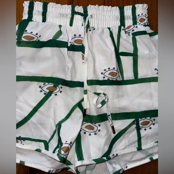 Commense Green and White Women's Shorts and Tank - Picture 3 of 5
